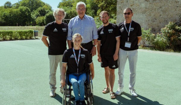 Das Anna Schaffelhuber Grenzenlos Camp in Burghausen ist ein inklusives Bildungs- und Erlebnisformat für Jugendliche mit und ohne Behinderung. Im Mittelpunkt stehen Sport, Medien und Persönlichkeitsentwicklung. Das Anna Schaffelhuber Grenzenlos Camp in Burghausen ist ein inklusives Bildungs- und Erlebnisformat für Jugendliche mit und ohne Behinderung. Im Mittelpunkt stehen Sport, Medien und Persönlichkeitsentwicklung.